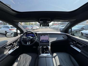 Mercedes EQE 350 — photo 11