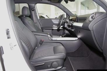 Mercedes EQB 300 Progressive — photo 5