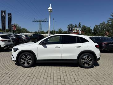Mercedes GLA 180 Night — photo 7
