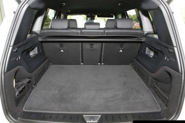 Mercedes EQB 300 Progressive — photo 14