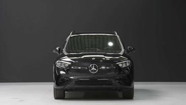 Mercedes GLC 300 AMG Line — photo 2