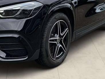 Mercedes GLA 200 AMG Line — photo 5