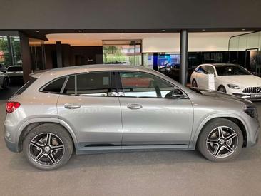 Mercedes GLA 200 AMG Line — photo 7