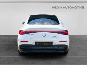 Mercedes CLA 350 Night Edition — photo 4