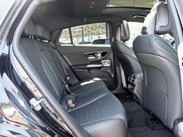 Mercedes GLC 220 — photo 8