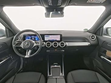 Mercedes EQB 250 — photo 6