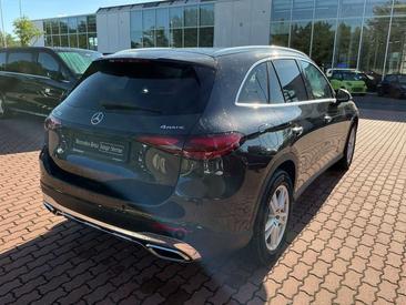 Mercedes GLC 200 — photo 3