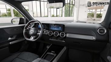 Mercedes GLB 220 Night Edition — photo 7