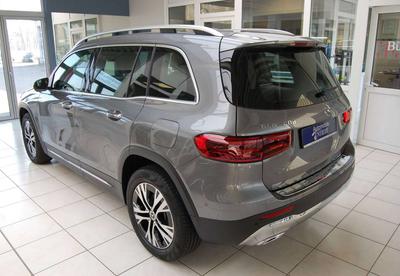 Mercedes GLB 200