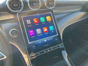 Mercedes GLC 200 — photo 14