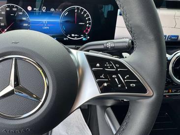 Mercedes GLA 250 Progressive Line — photo 15