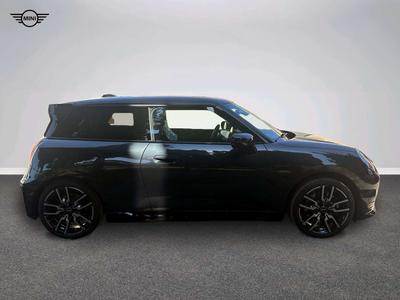Mini Cooper E JCW