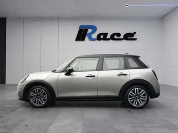 Mini 5 Portes Classic Cooper — photo 3