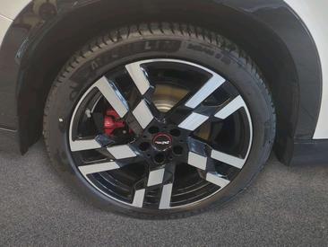 Mini Countryman JCW Cooper — photo 12