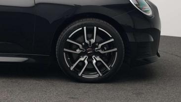 Mini Cooper SE JCW — photo 13