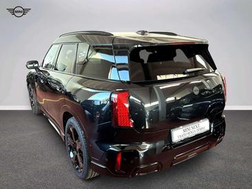 Mini Countryman JCW Electric — photo 5