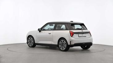 Mini Cooper E Classic — photo 4