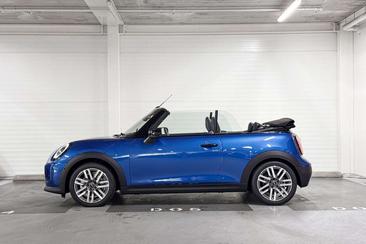 Mini Cabrio Favoured Cooper — photo 2