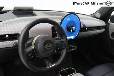 Mini 5 Portes Favoured Cooper S — photo 11