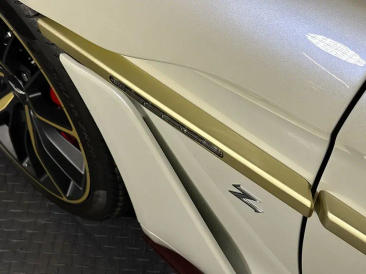 Aston Martin Vanquish II Vanquish Zagato Speedster — photo 27