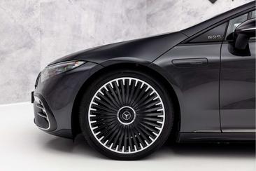 Mercedes EQS 53 AMG Line — photo 6