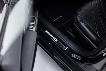 Mercedes EQS 53 AMG Line — photo 12