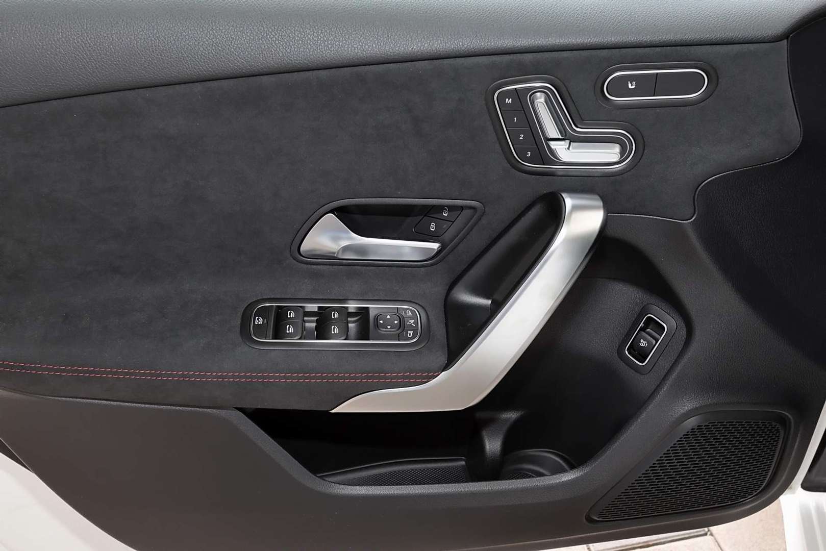 Mercedes Classe A 200 AMG Line - 2025 - Joinsteer - #8