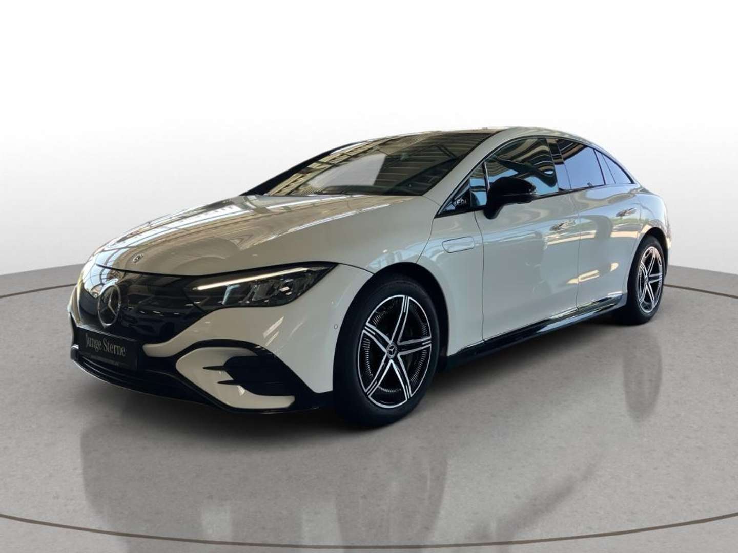 Mercedes EQE 300 AMG Line - 2024 - Joinsteer - #1
