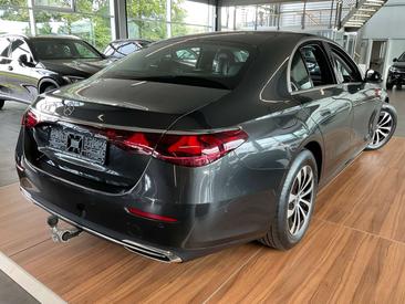 Mercedes Classe E 220 Avantgarde Advanced Plus — photo 2