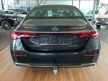Mercedes Classe E 220 Avantgarde Advanced Plus — photo 4