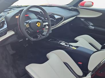 Ferrari SF90 Spider — photo 7
