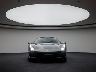 Ferrari 488 GTB — photo 2