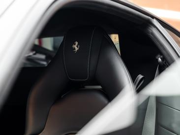 Ferrari 488 GTB — photo 21