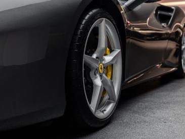 Ferrari 488 GTB — photo 26