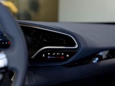 Ferrari 296 GTS — photo 18