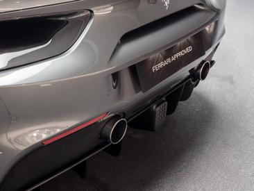 Ferrari 488 GTB — photo 34