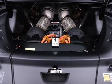 Ferrari 296 GTS — photo 8