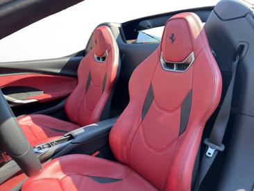 Ferrari 296 GTS — photo 8