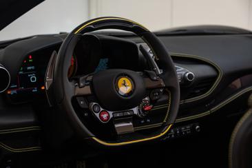 Ferrari F8 Spider — photo 5