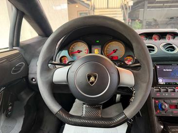 Lamborghini Gallardo Superleggera — photo 13