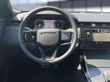 Land Rover Range Rover Velar D300 Dynamic SE — photo 17