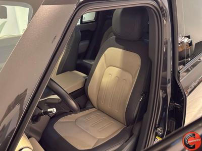Land Rover Defender 110 X-Dynamic HSE Gancio Traino 3.0D I6 300cv AWD