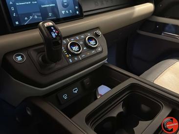 Land Rover Defender 110 X-Dynamic HSE Gancio Traino 3.0D I6 300cv AWD — photo 28