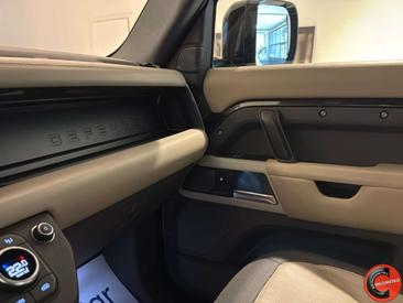 Land Rover Defender 110 X-Dynamic HSE Gancio Traino 3.0D I6 300cv AWD — photo 29