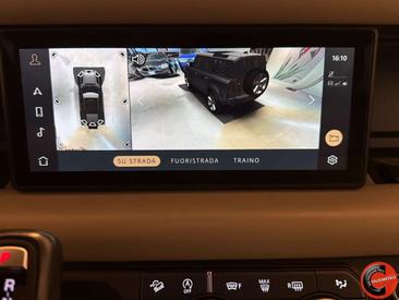 Land Rover Defender 110 X-Dynamic HSE Gancio Traino 3.0D I6 300cv AWD — photo 34