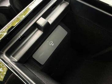 Land Rover Range Rover Evoque P270e Dynamic SE ACC Panoramaschuifdak Black-pack/ Noir — photo 19