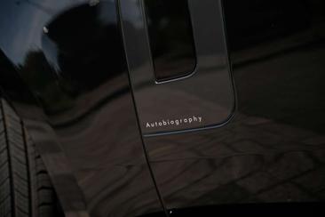 Land Rover Range Rover Autobiography 3.0 P550e — photo 35