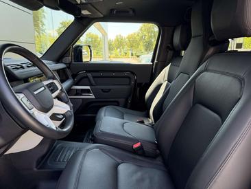 Land Rover Defender 90 D200 SE — photo 7