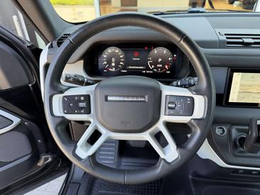 Land Rover Defender 90 D200 SE — photo 15