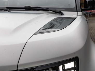 Land Rover Defender 110 D350 X-Dynamic HSE Satin Gris — photo 13